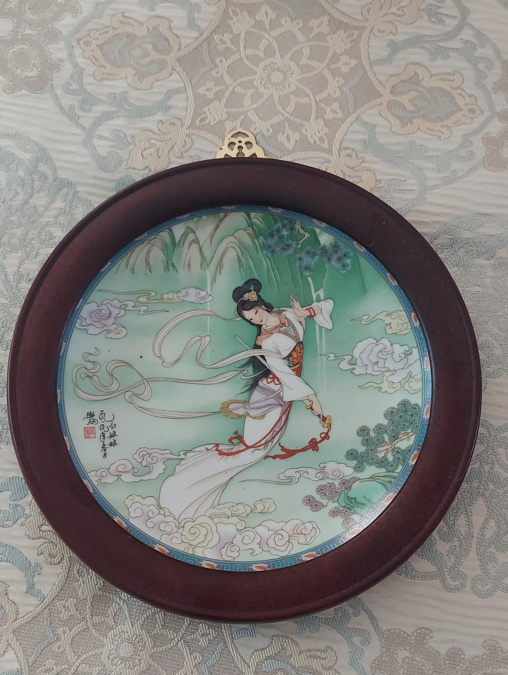 Imperial Jinghezhen Porcelain Plaque - 1989 Issue "White Lady"